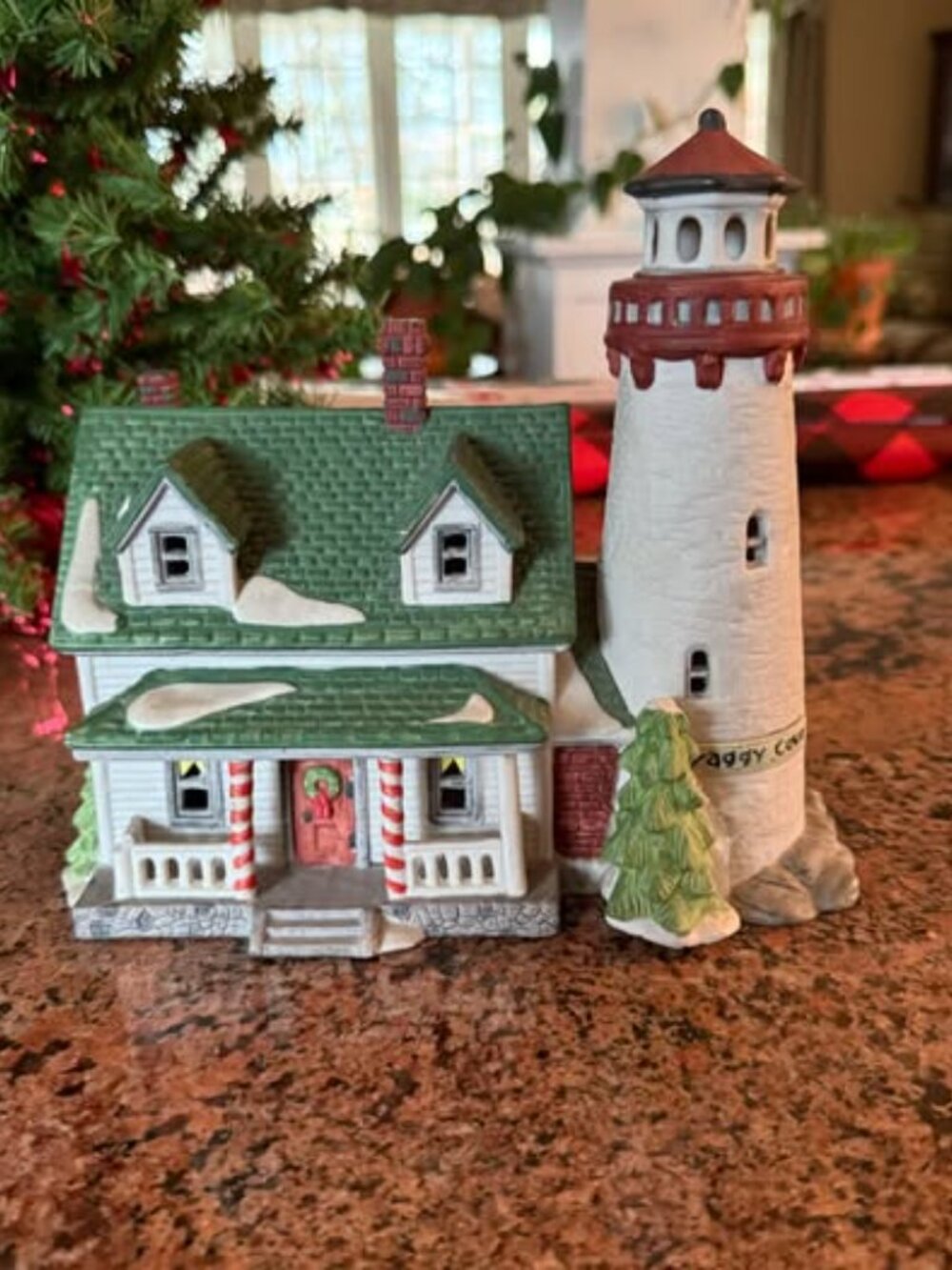 New England Village Series Ceramic Porcelain Lighthouse Vintage Christmas Decor